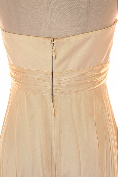 Svatební šaty  Šaty Béžové